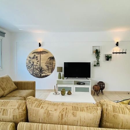 Serena'S 2-Br Apartment In Ларнака Екстер'єр фото